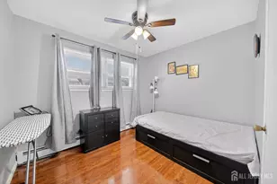 80 Poplar St, Carteret, NJ 07008 - Photo 9