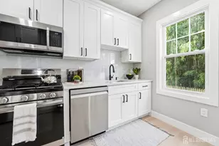 214 Montgomery St, Highland Park, NJ 08904 - Photo 5