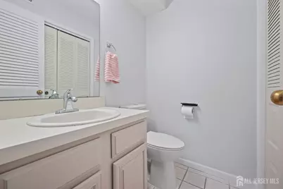 107 Lloyd Court, East Brunswick Township, NJ 08816 - Photo 9