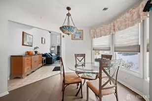 107 Lloyd Ct, East Brunswick Township, NJ 08816 - Photo 3