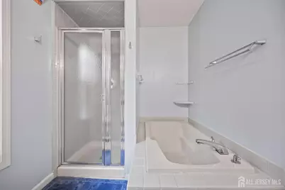 107 Lloyd Court, East Brunswick Township, NJ 08816 - Photo 11