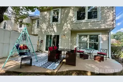 107 Lloyd Court, East Brunswick Township, NJ 08816 - Photo 21