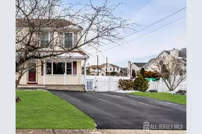 800 Kenneth Avenue, South Plainfield, NJ 07080 - Photo 1