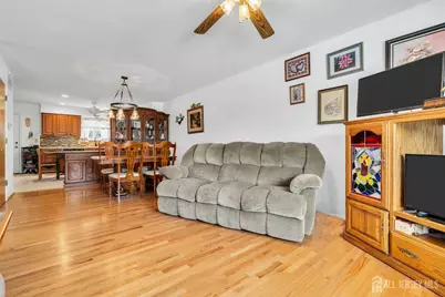 800 Kenneth Avenue, South Plainfield, NJ 07080 - Photo 5