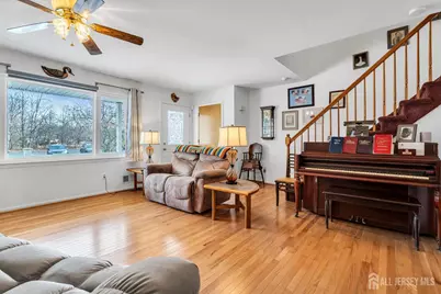 800 Kenneth Avenue, South Plainfield, NJ 07080 - Photo 3