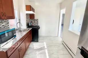 31 Chrome Ave, Carteret, NJ 07008 - Photo 11