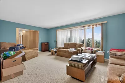 30 Iroquois Drive, Sayreville, NJ 08859 - Photo 5