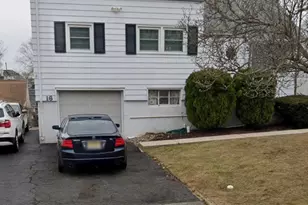 16 Inverness Terrace, Fords, NJ 08863 - Photo 1
