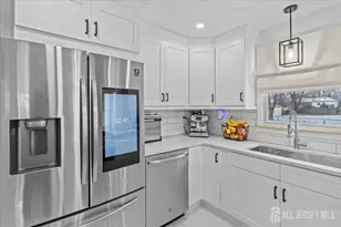 401 Port Monmouth Rd, Middletown, NJ 07748 - Photo 9