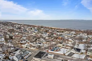 401 Port Monmouth Rd, Middletown, NJ 07748 - Photo 25