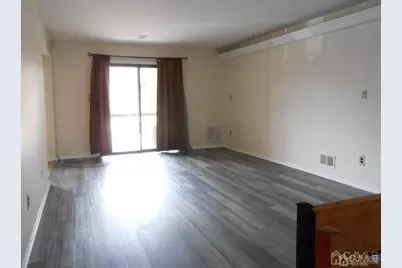 512 Sharon Garden Drive, Woodbridge Township, NJ 07095 - Photo 7