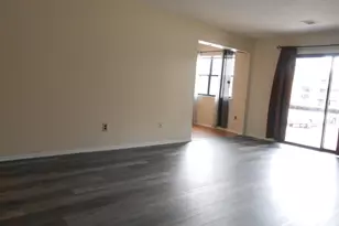 512 Sharon Garden Dr, Woodbridge Township, NJ 07095 - Photo 15