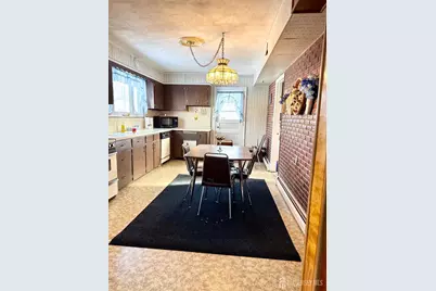 107 Zoar Place, Middlesex, NJ 08846 - Photo 3