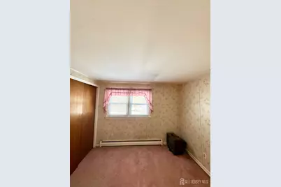 107 Zoar Place, Middlesex, NJ 08846 - Photo 15