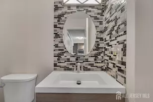 130 Magee Ct, East Brunswick Township, NJ 08816 - Photo 13