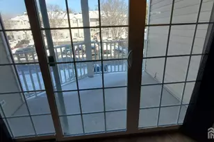 261 Kempsey Dr, North Brunswick Township, NJ 08902 - Photo 33