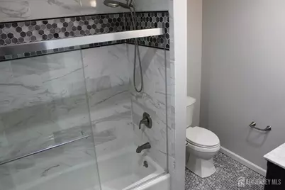 83 Pheasant Run, Edison, NJ 08820 - Photo 15