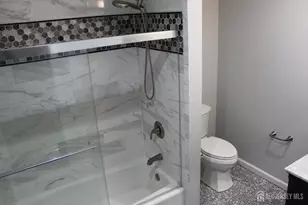 83 Pheasant Run, Edison, NJ 08820 - Photo 15