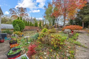 74 Wildwood Ave, Edison, NJ 08837 - Photo 29