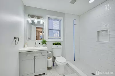 162 Brower Avenue, Edison, NJ 08837 - Photo 31