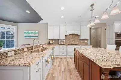 11 Gatarz Court, East Brunswick Township, NJ 08816 - Photo 19