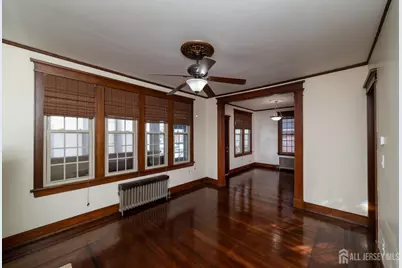 684 Amboy Avenue, Edison, NJ 08837 - Photo 5