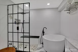 75 Winthrop Rd, Monroe Township, NJ 08831 - Photo 25