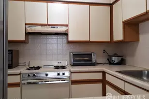 12 Coventry Ct, Old Bridge Township, NJ 07747 - Photo 7