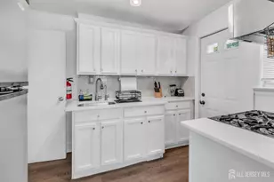 1355 Hamilton St, Elizabeth, NJ 07208 - Photo 9