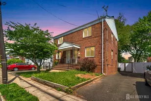 1355 Hamilton St, Elizabeth, NJ 07208 - Photo 3