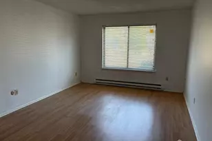 278 Crosse Dr, Monroe Township, NJ 08831 - Photo 7
