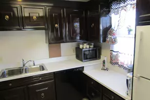 109 Lowell Ln, Monroe Township, NJ 08831 - Photo 5