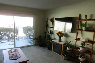 109 Lowell Ln, Monroe Township, NJ 08831 - Photo 3