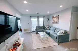 23-C Powderhorn Ct, Woodbridge Township, NJ 07095 - Photo 1