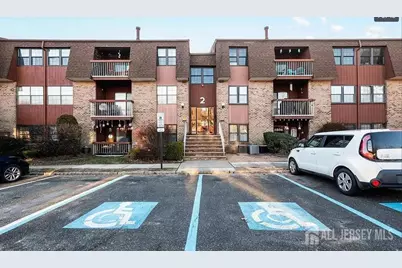 23-C Powderhorn Court, Woodbridge Township, NJ 07095 - Photo 1