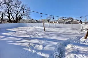 8 Willow Ct, Sayreville, NJ 08859 - Photo 35