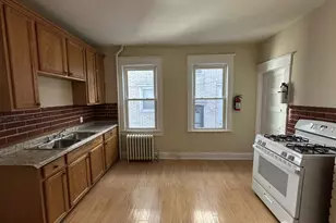 66 Louis St, New Brunswick, NJ 08901 - Photo 5