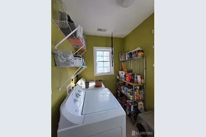 25 Columbia Avenue, Trenton, NJ 08618 - Photo 17