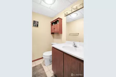 140 Lawrence Street, New Brunswick, NJ 08901 - Photo 9