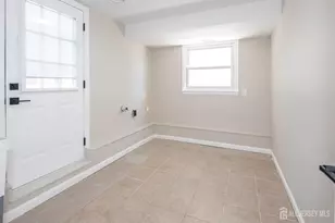 251 Connors Dr, South Amboy, NJ 08879 - Photo 9