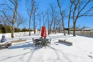 5 Oak Hill Dr, Monroe Township, NJ 08831 - Photo 11