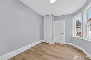 11 N Willow St, Trenton, NJ 08608 - Photo 5