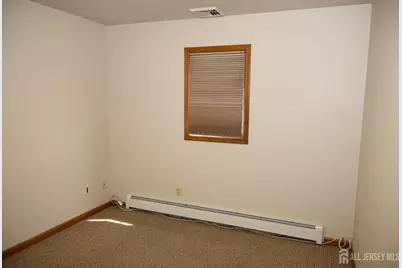 494 Harris Avenue #B, Middlesex, NJ 08846 - Photo 9