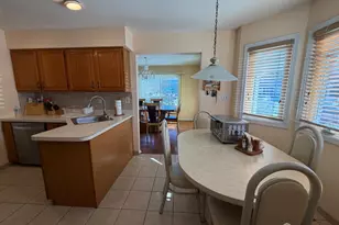 76 Regal Dr, South Brunswick Township, NJ 08852 - Photo 9