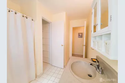 93 Fox Road #2B, Edison, NJ 08817 - Photo 17