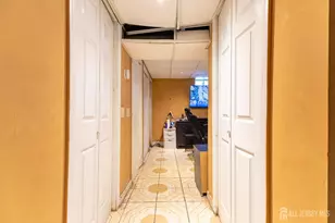 48 Locust St, Carteret, NJ 07008 - Photo 21