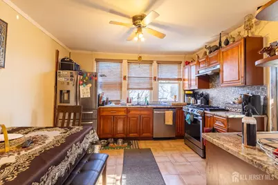 48 Locust Street, Carteret, NJ 07008 - Photo 9
