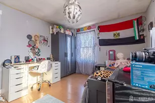 48 Locust St, Carteret, NJ 07008 - Photo 17