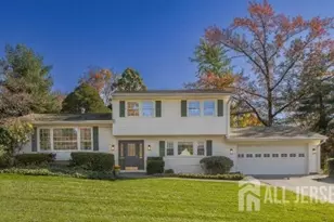 25 Colburn Rd, East Brunswick Township, NJ 08816 - Photo 1