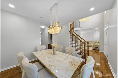 46 Pin Oak Drive, North Brunswick Township, NJ 08902 - Photo 5